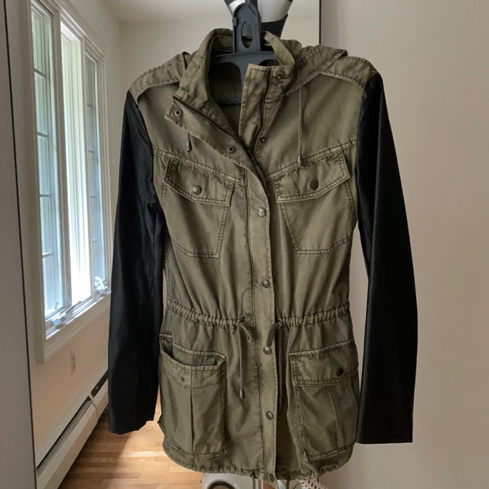 Aritzia Talula midi fall jacket